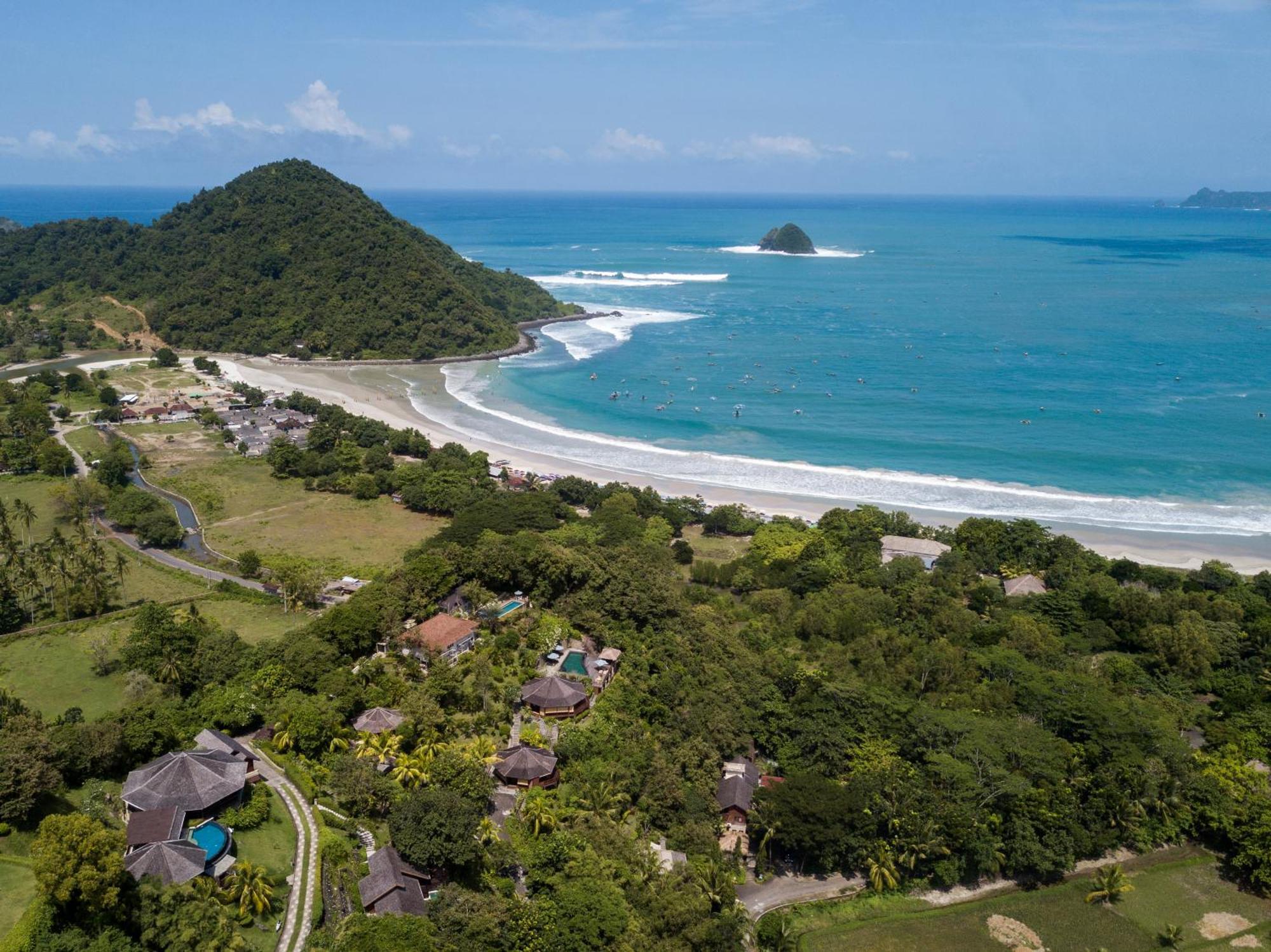 Sempiak Seaside Resort Selong Belanak Buitenkant foto